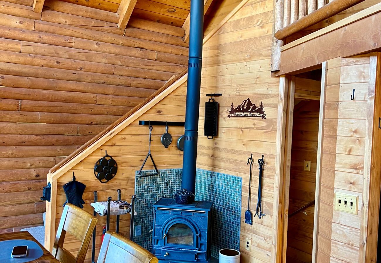 Cabin in Prescott - Mountainview Lodge - Prescott Cabin Rentals