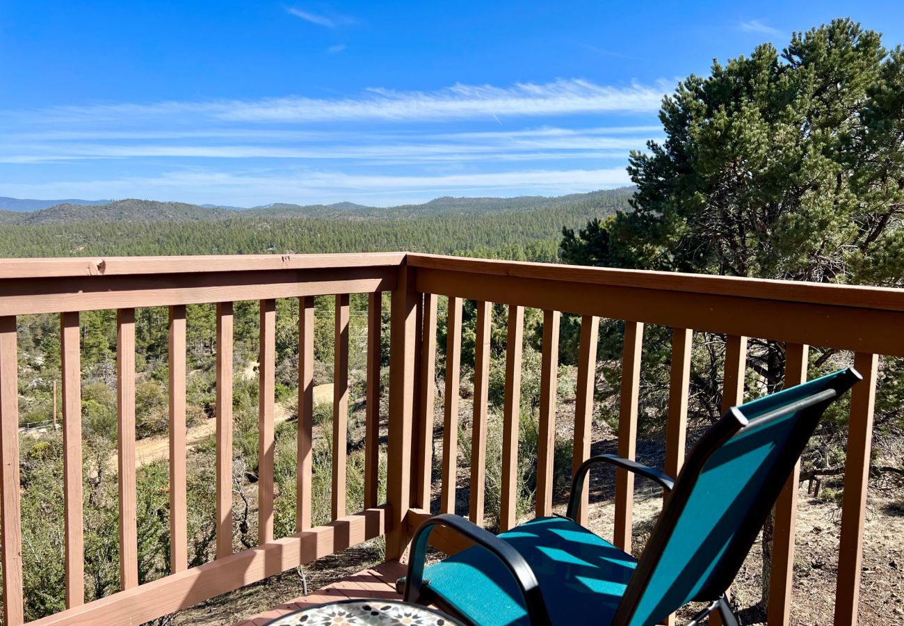 Cabin in Prescott - Mountainview Lodge - Prescott Cabin Rentals