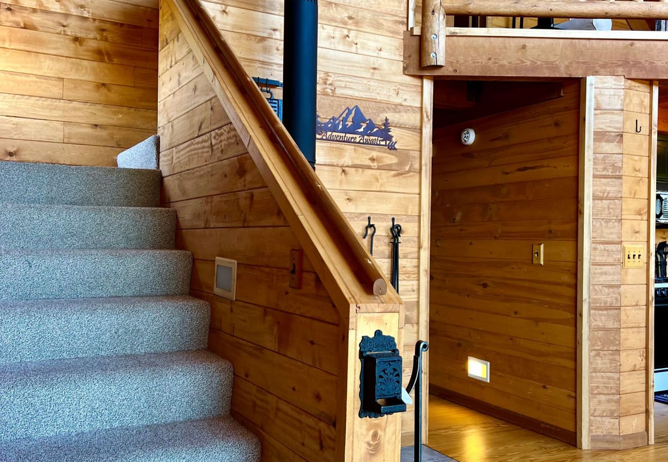 Cabin in Prescott - Mountainview Lodge - Prescott Cabin Rentals