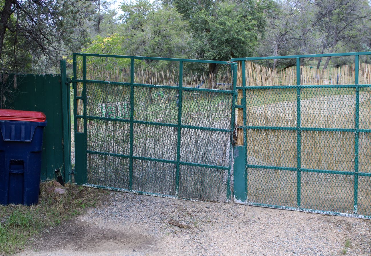 Cabin in Prescott - Lookout Cabin - Prescott Cabin Rentals