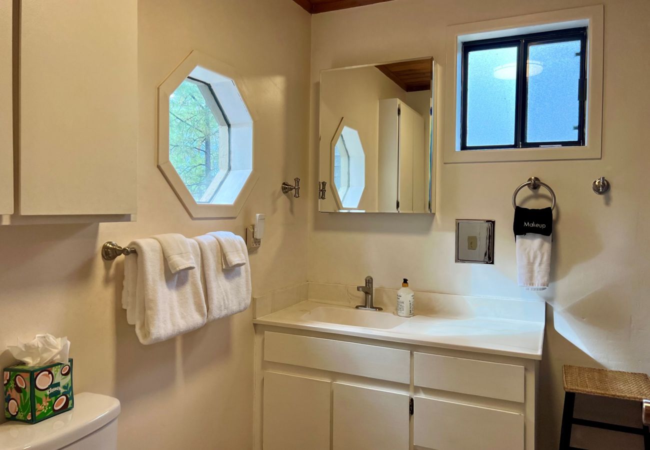 Cabin in Prescott - Pine Vista A-Frame - Prescott Cabin Rentals