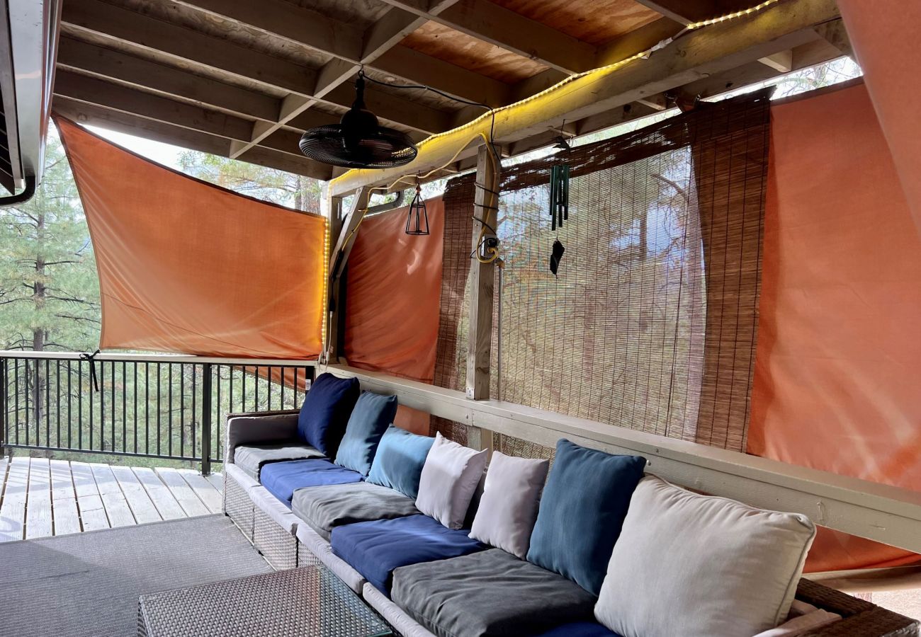 Cabin in Prescott - Pine Vista A-Frame - Prescott Cabin Rentals