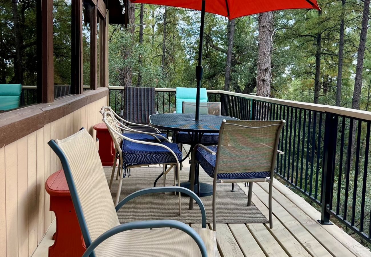 Cabin in Prescott - Pine Vista A-Frame - Prescott Cabin Rentals