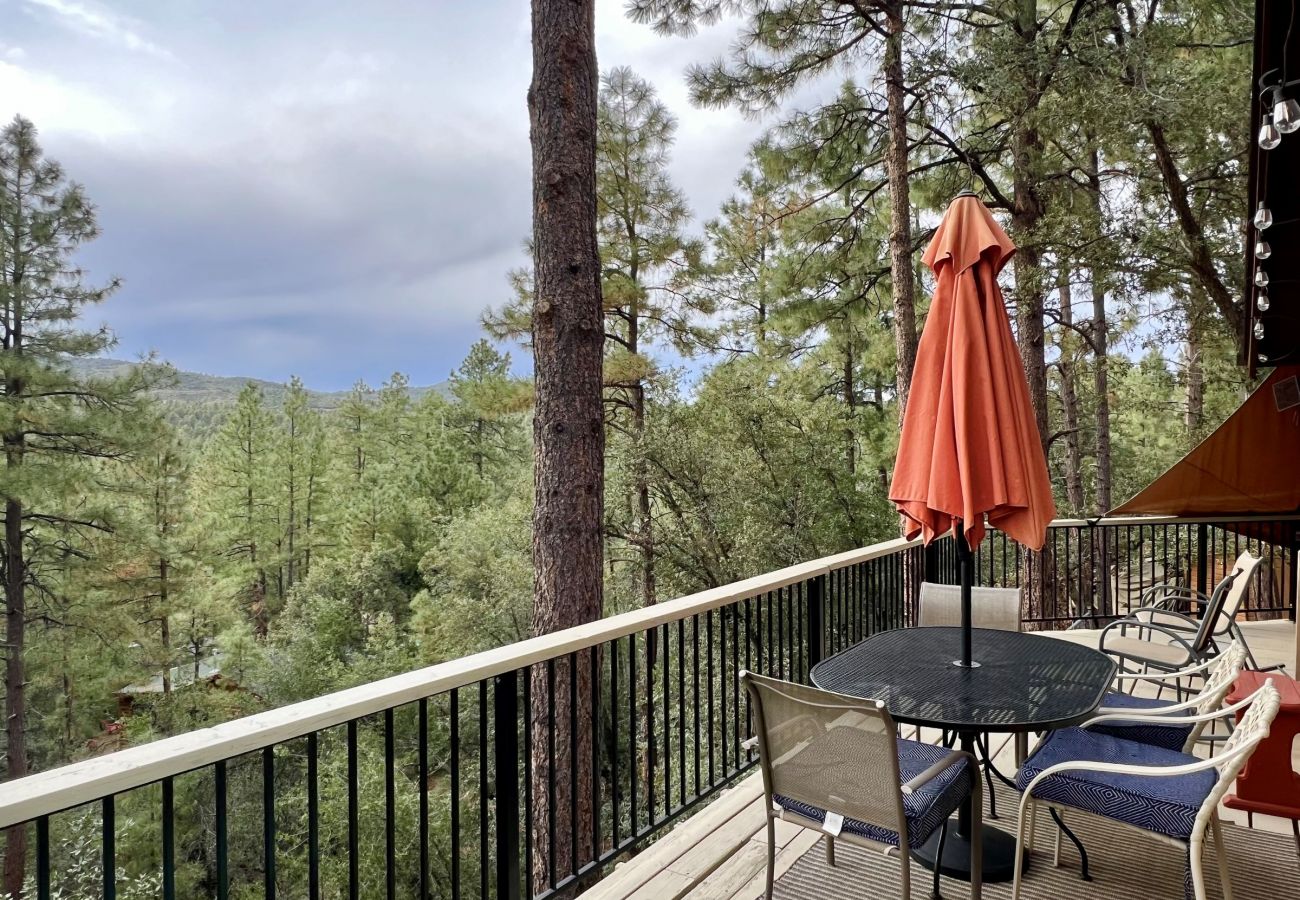 Cabin in Prescott - Pine Vista A-Frame - Prescott Cabin Rentals