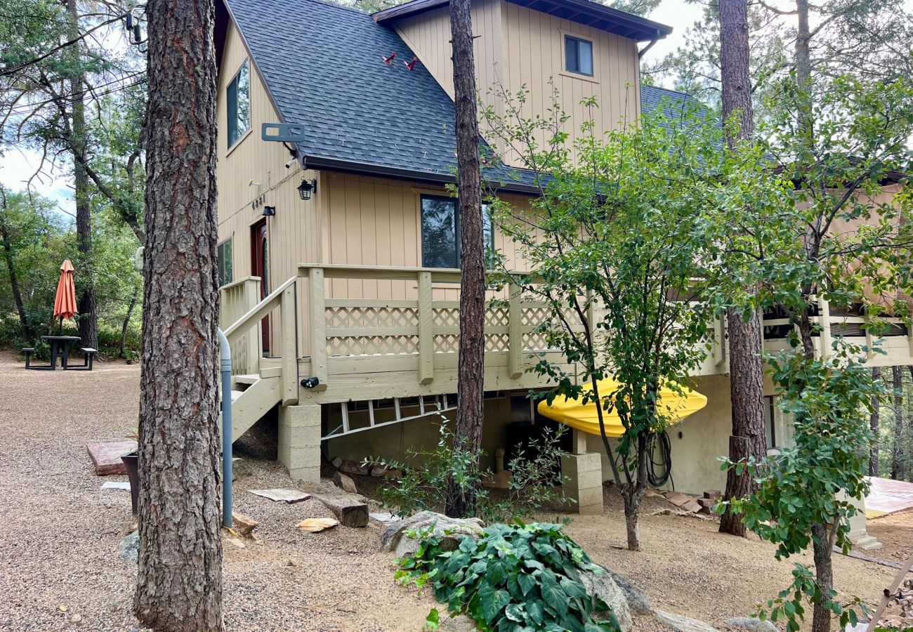 Cabin in Prescott - Pine Vista A-Frame - Prescott Cabin Rentals