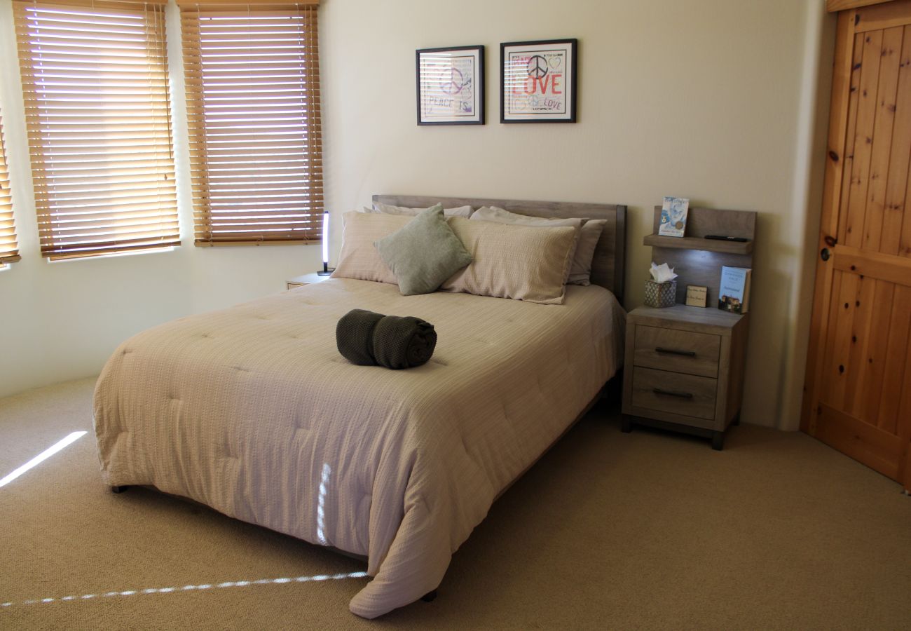 Chalet in Prescott - Summit Chateau Prescott Cabin Rentals