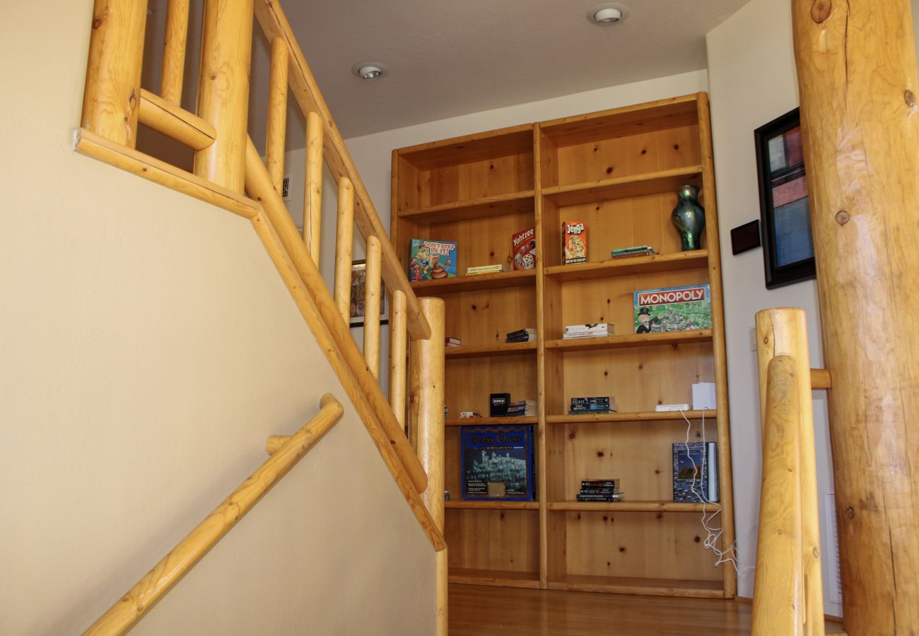 Chalet in Prescott - Summit Chateau Prescott Cabin Rentals