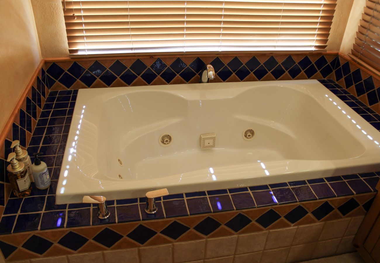 Chalet in Prescott - Summit Chateau Prescott Cabin Rentals