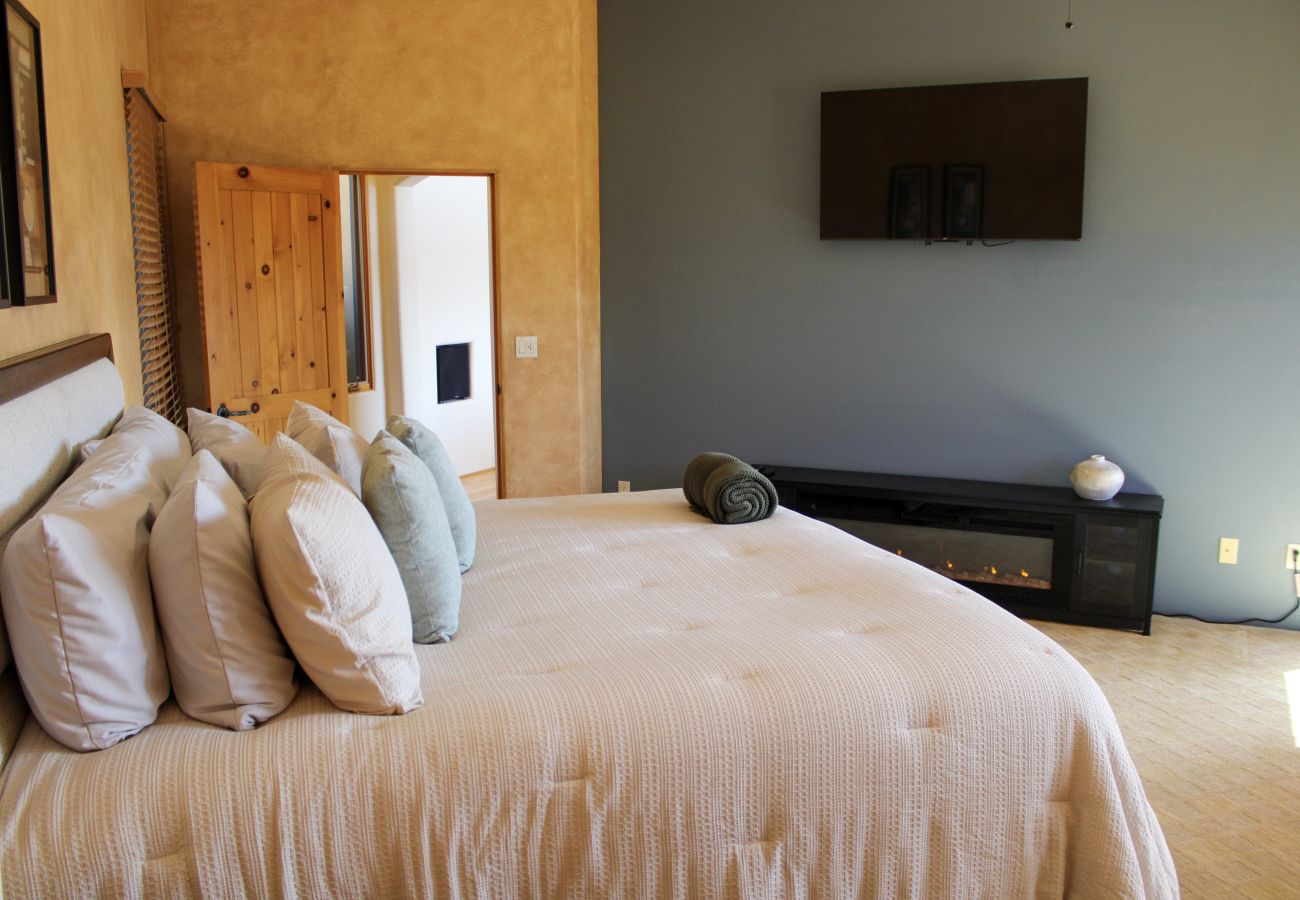 Chalet in Prescott - Summit Chateau Prescott Cabin Rentals