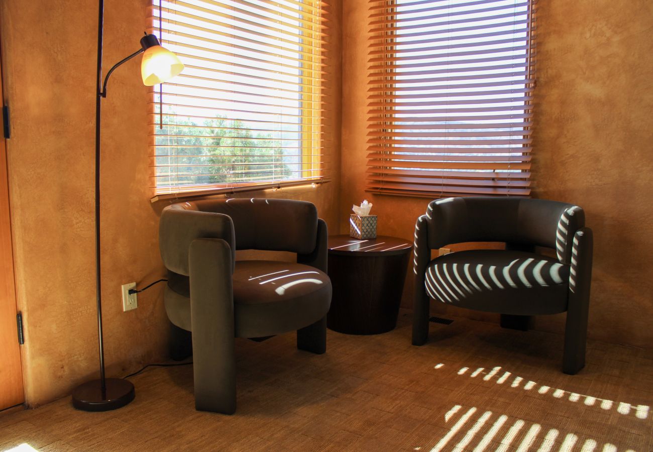 Chalet in Prescott - Summit Chateau Prescott Cabin Rentals