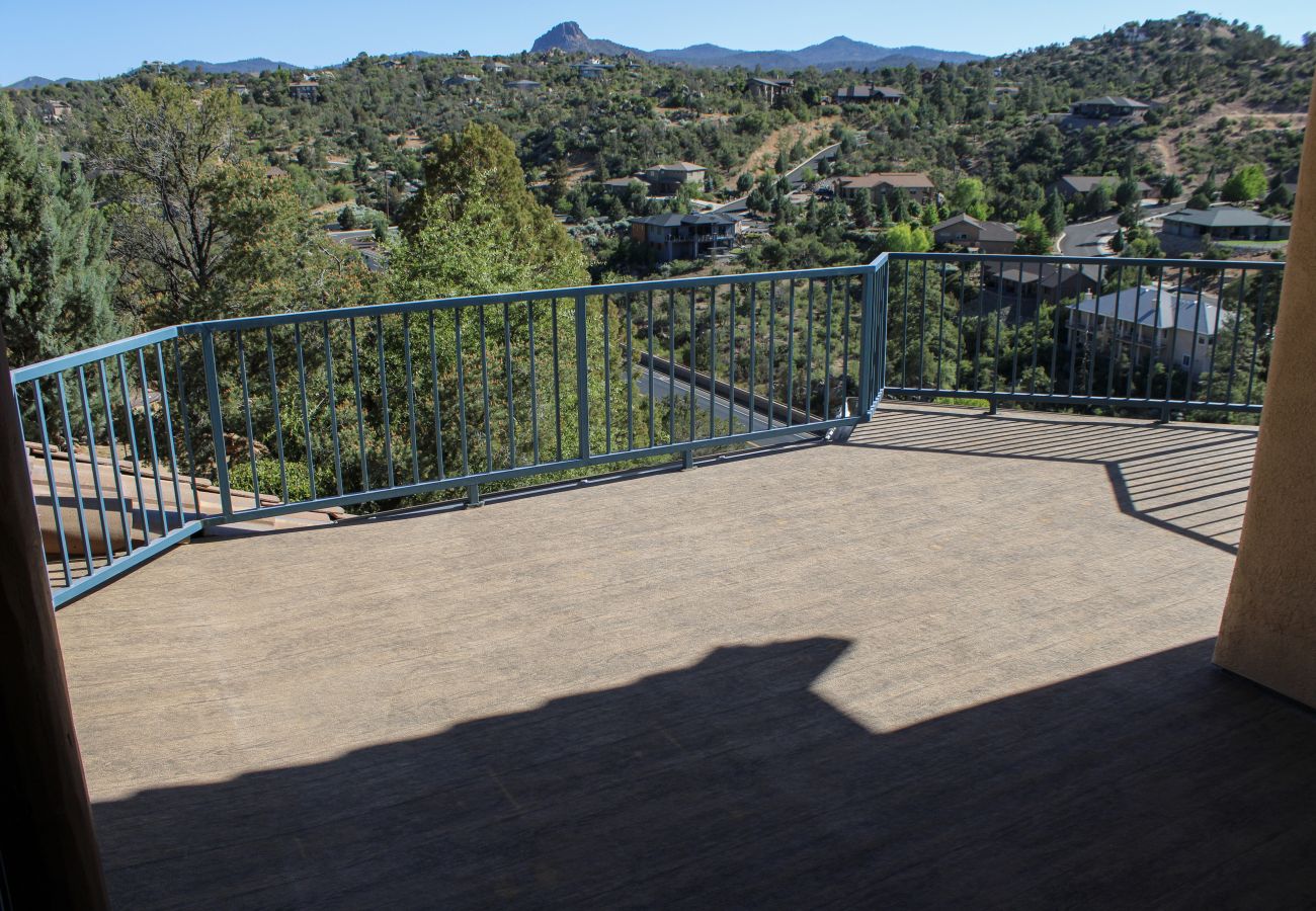 Chalet in Prescott - Summit Chateau Prescott Cabin Rentals