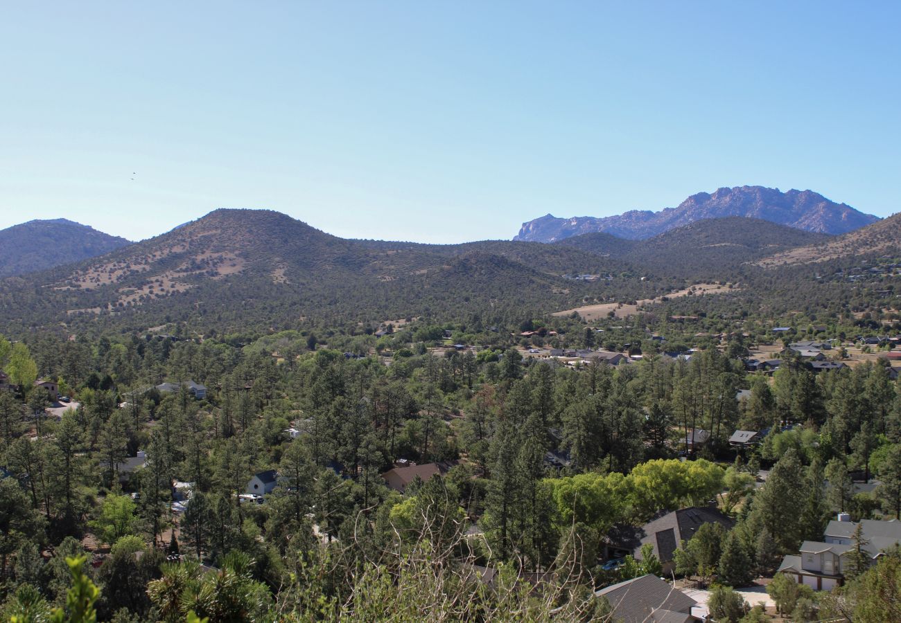 Chalet in Prescott - Summit Chateau Prescott Cabin Rentals