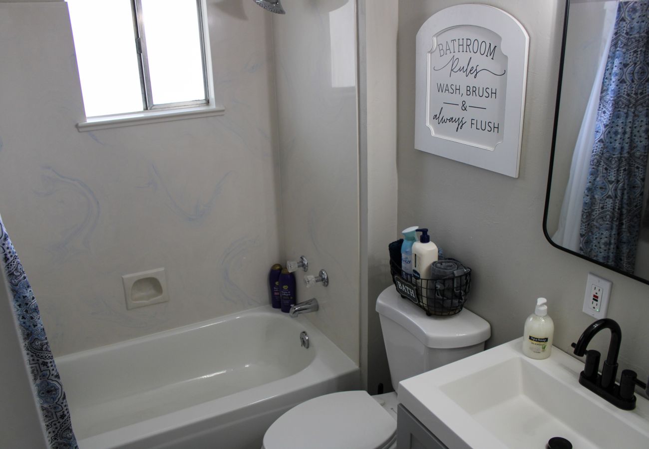 Cottage in Prescott - Serendipity Cottage 
