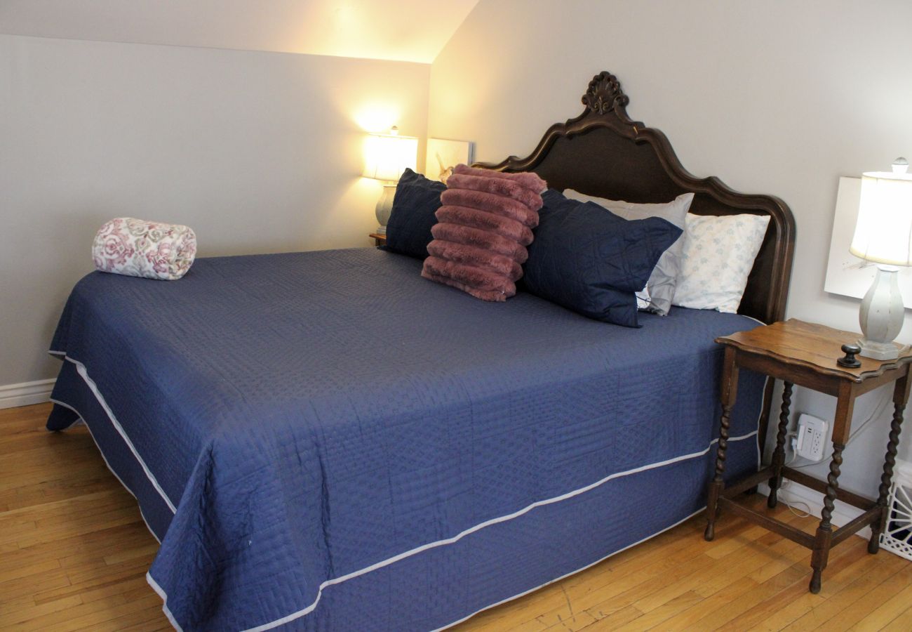 Cottage in Prescott - The Carrter House - Prescott Cabin Rentals