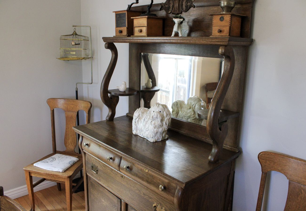 Cottage in Prescott - The Carrter House - Prescott Cabin Rentals