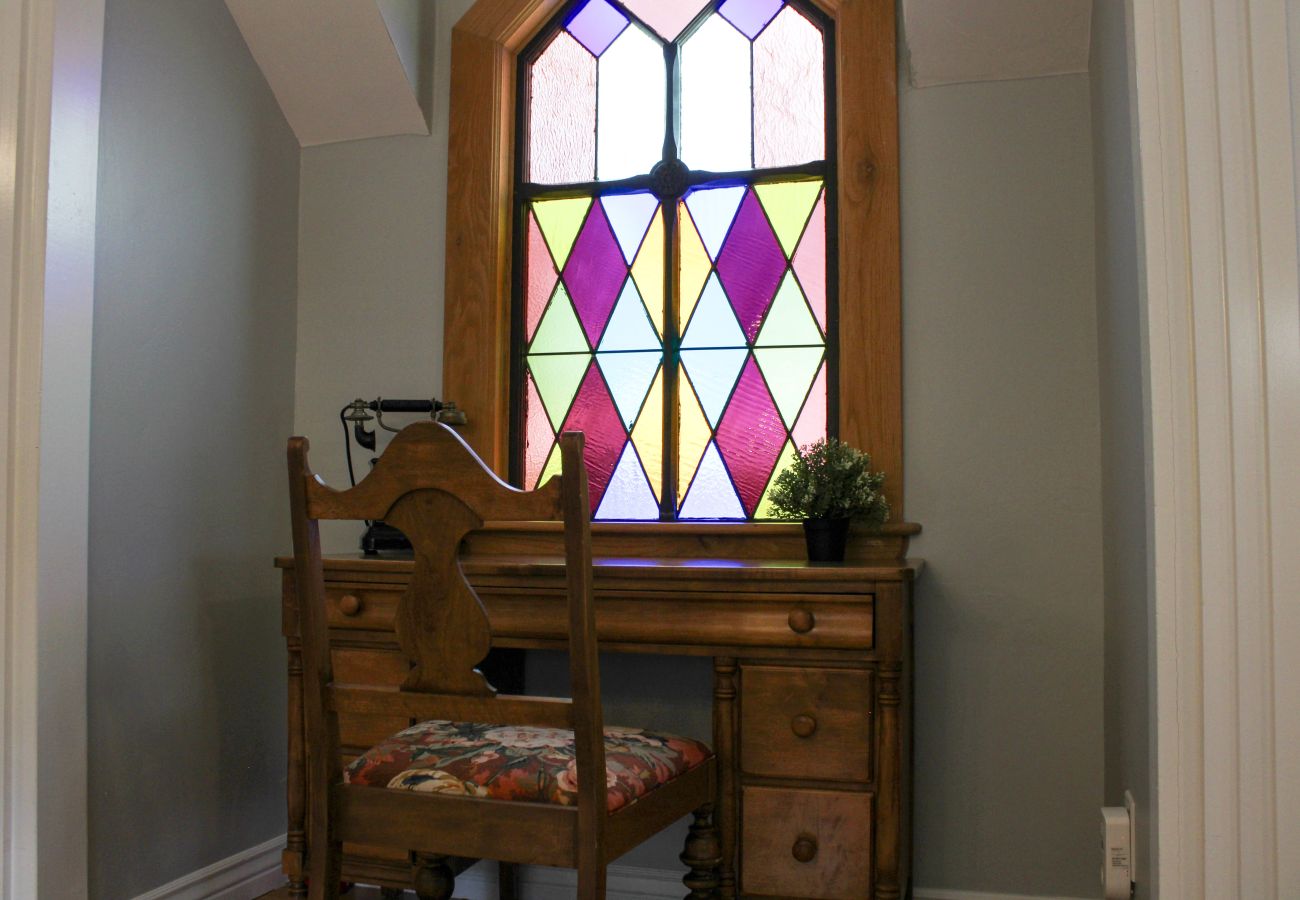 Cottage in Prescott - The Carrter House - Prescott Cabin Rentals