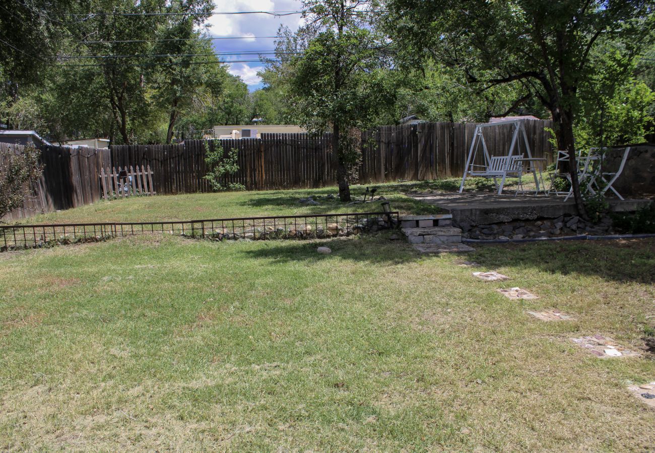 Cottage in Prescott - The Carrter House - Prescott Cabin Rentals